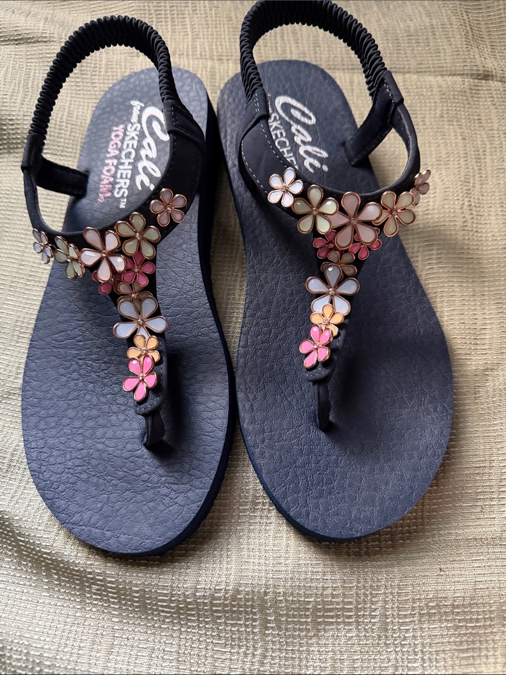 Skechers Women's Black Floral T-Strap Sandals with Multicolor Flower Accents